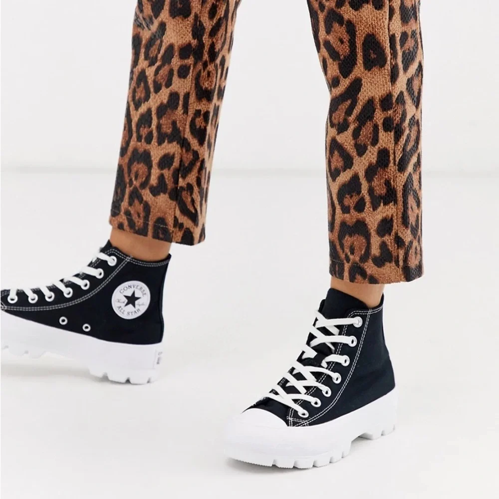 Converse Chuck Taylor All Star Lugged Heel Platform - Picture 2 of 8